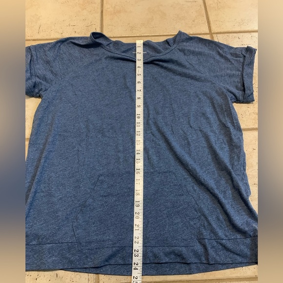 Denver Hayes Blue Raglan Sleeve T-Shirt with Kangaroo Pocket - XL - Picture 5 of 5